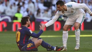 Messi vs Ronaldo: Ai đang là cầu thủ vĩ đại nhất thế giới?